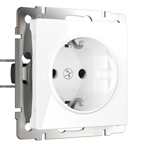 WERKEL WL01-SKGS-01-IP44 / Розетка с заземлением и шторками (белая) a028830 W1171101
