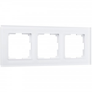 WERKEL Favorit WL01-Frame-03 / Рамка на 3 поста (белый матовый) a036579 W0031105
