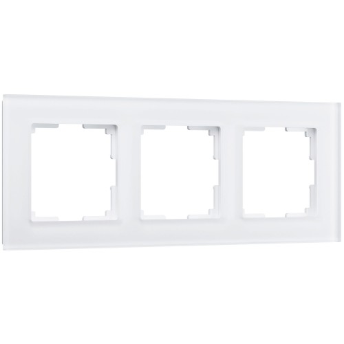 WERKEL Favorit WL01-Frame-03 / Рамка на 3 поста (белый матовый) a036579 W0031105