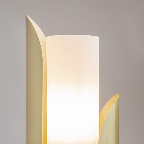 Настольный светильник Maytoni Z014TL-01G