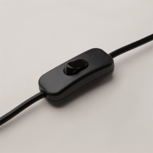 Настольный светильник Maytoni MOD126TL-01B